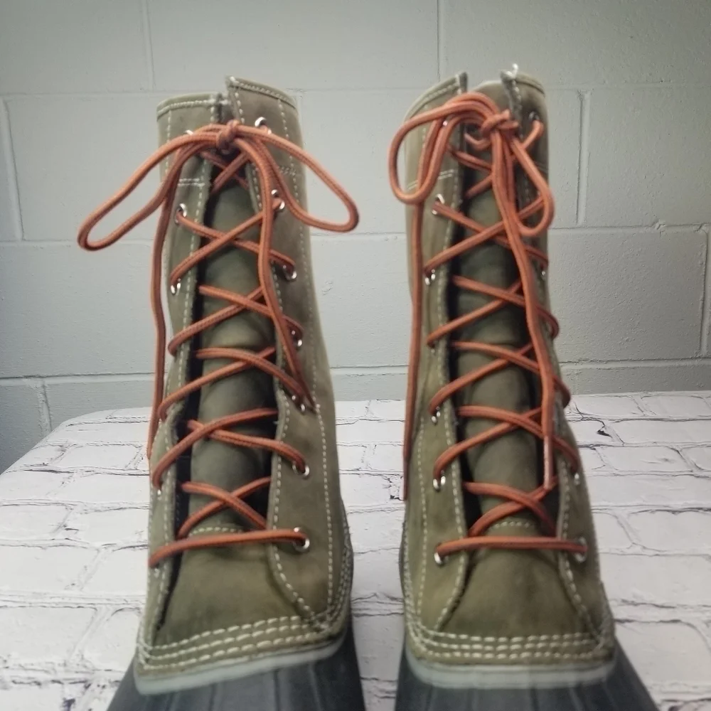 Eddie Bauer Hunt Pack rain duck boots